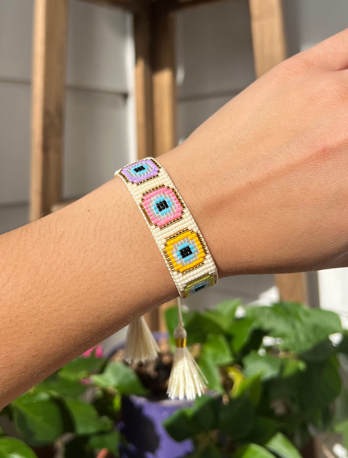 Colors eye bracelet