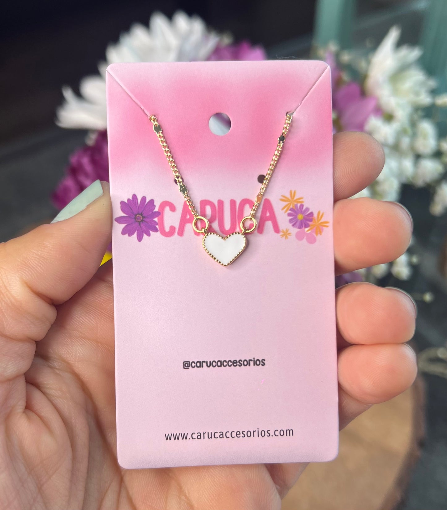 Collar de corazón pequeño